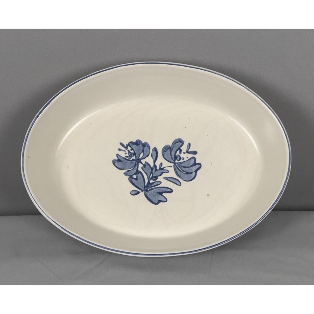 Pfaltzgraff Yorktowne #241‎ Oval Baking Serving Casserole 10" USA